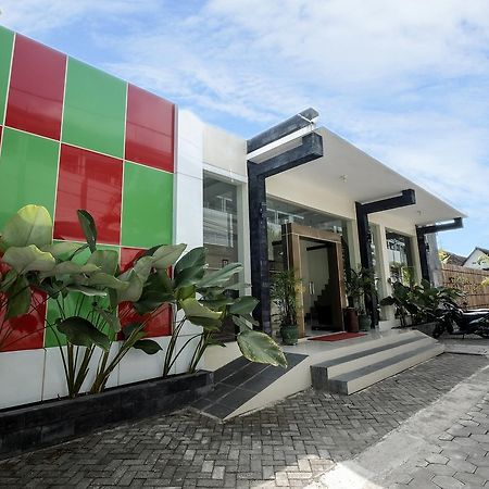 Malioboro Garden Hotel Yogyakarta Ngoại thất bức ảnh