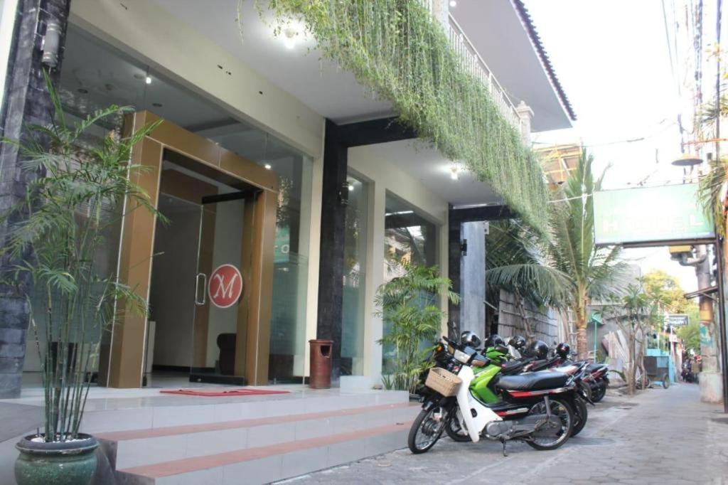 Malioboro Garden Hotel Yogyakarta Ngoại thất bức ảnh