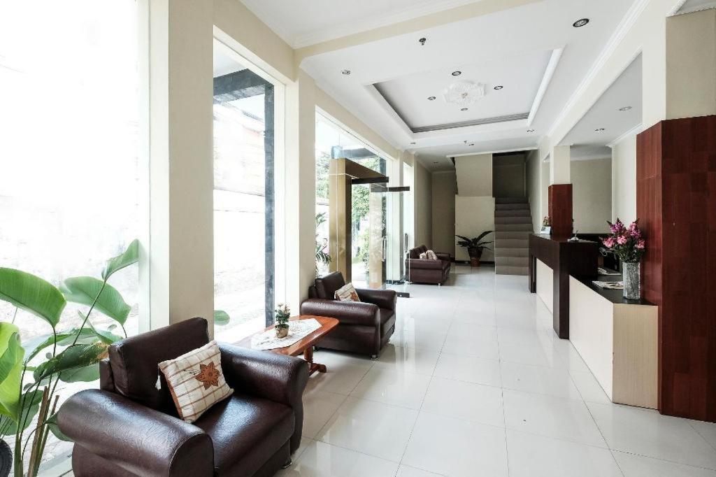 Malioboro Garden Hotel Yogyakarta Ngoại thất bức ảnh