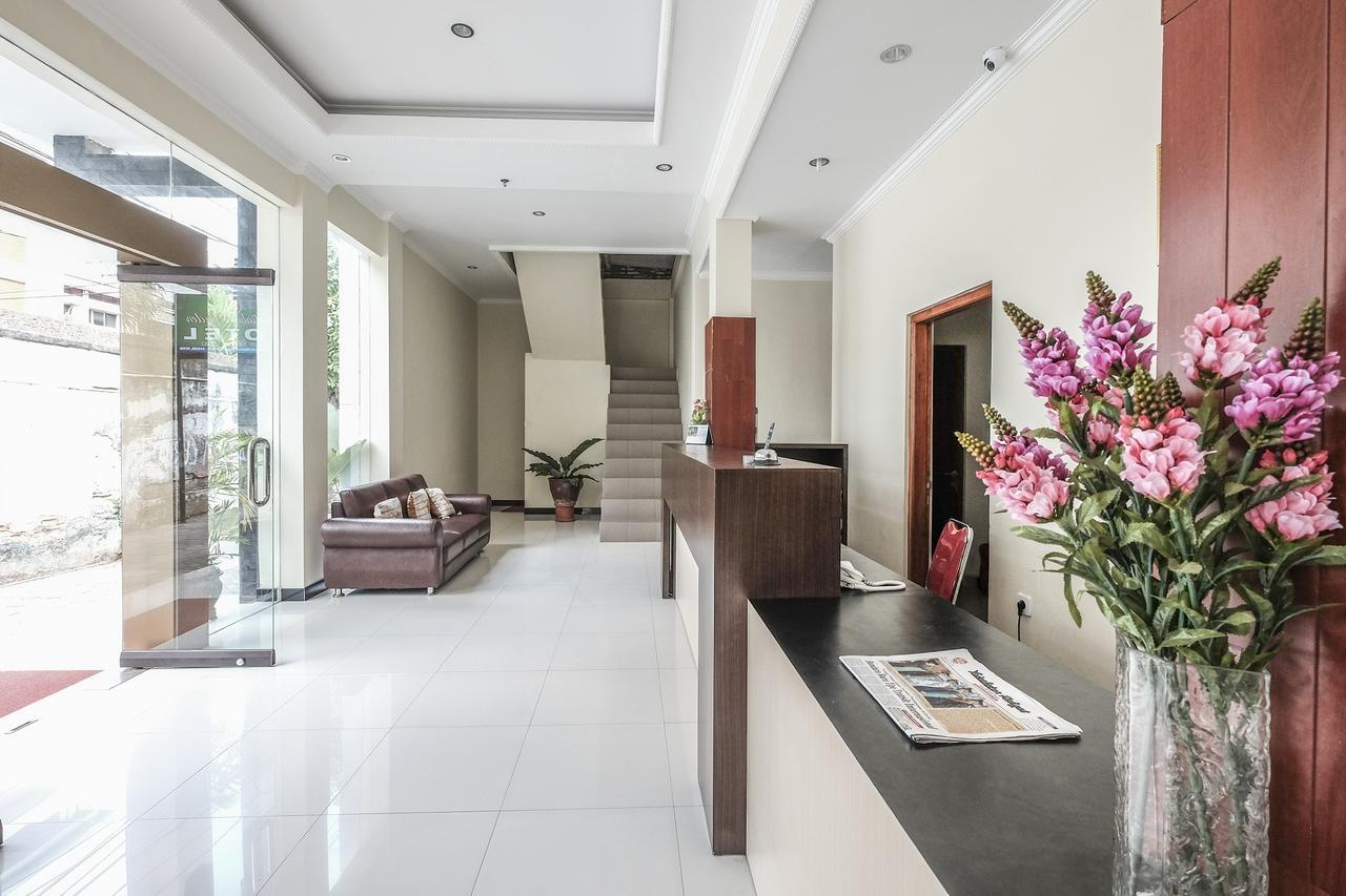 Malioboro Garden Hotel Yogyakarta Ngoại thất bức ảnh